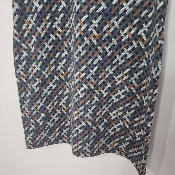 Smashed Lemon Medium Short Sleeve Black Grey Weave Print Dress - Picture 4 of 13